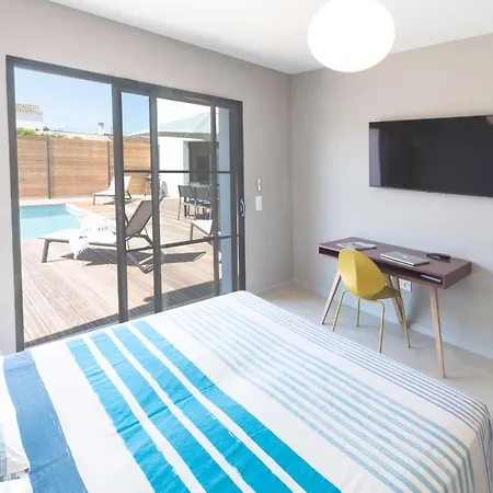 Les Mouettes/piscine Chauffee Jusque Deb. Novembre * La Cotinière